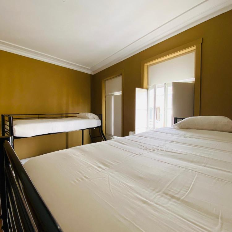Casa Quixote Hostel Braga Bagian luar foto