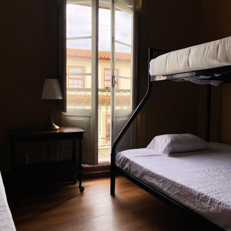 Casa Quixote Hostel Braga Bagian luar foto